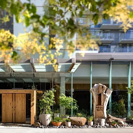 1 Hotel Toronto-2