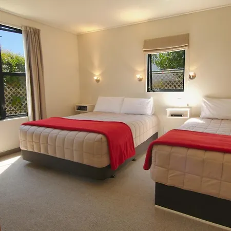 Country Glen Lodge-3