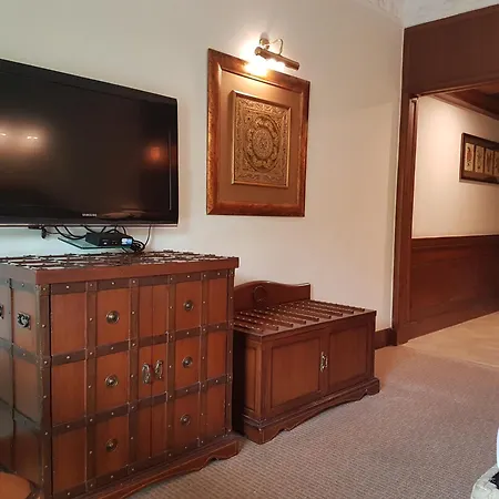 The Palms Town & Country Club - Resort-3