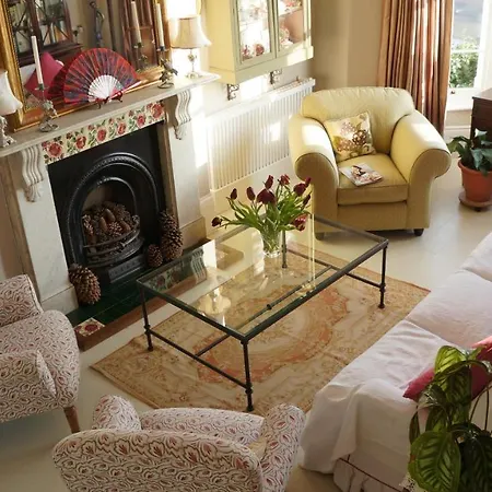 Anne'S House-3