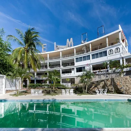 Oyo Hotel Belmar,Caleta, Acapulco-2
