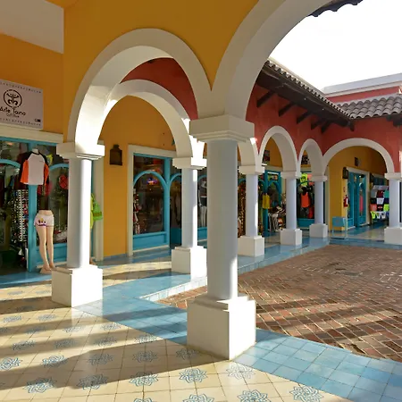 Iberostar Selection Bavaro Suites (Adults Only)-3