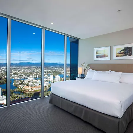Hilton Surfers Paradise Hotel & Residences-2