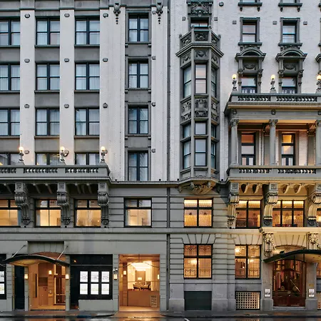 Rendezvous Hotel Melbourne-2