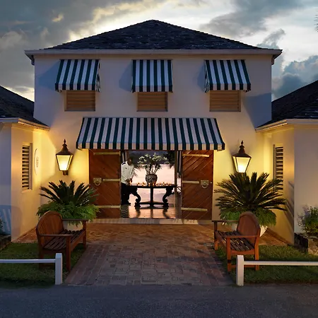 Round Hill Hotel & Villas-2