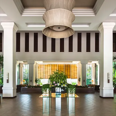 Le Meridien Angkor-3