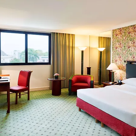 Hilton Hanoi Opera-2