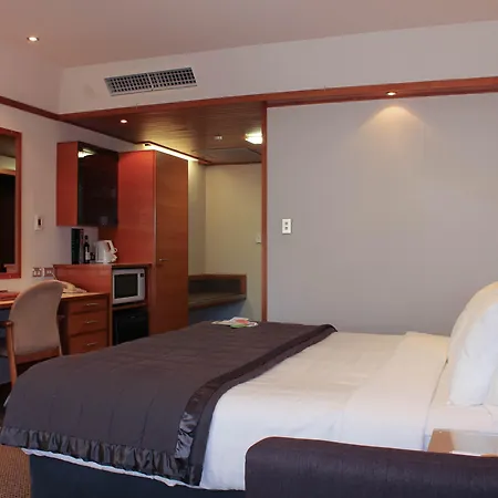 Commodore Airport Hotel Christchurch-2