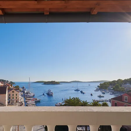 Palace Elisabeth Hvar Hotel - The Leading Hotels Of The World-3