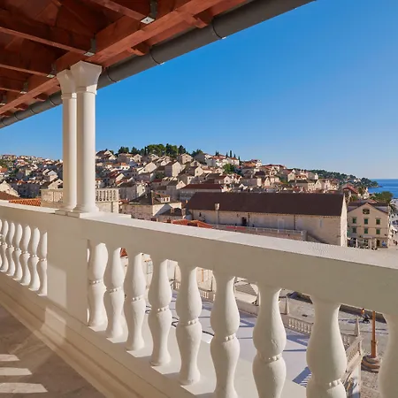 Palace Elisabeth Hvar Hotel - The Leading Hotels Of The World-2