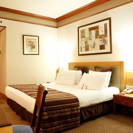 Crowne Plaza Beirut By Ihg-2