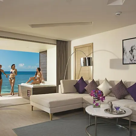 Breathless Riviera Cancun Resort & Spa (Adults Only)-2