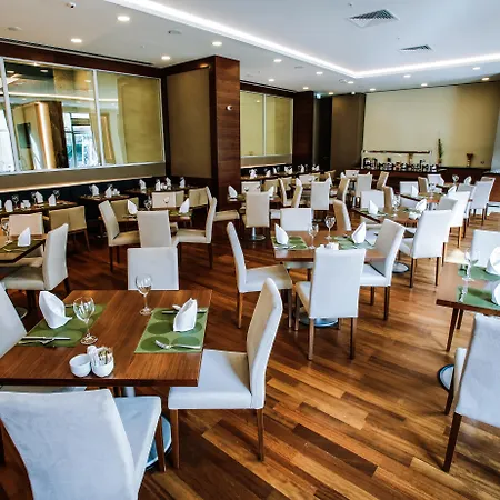 Dedeman Bostanci Istanbul Hotel & Convention Center-2
