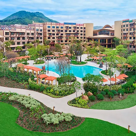 Disney Explorers Lodge-2