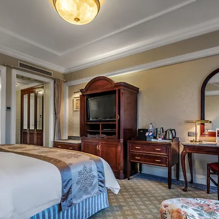 Green Lake Hotel-2