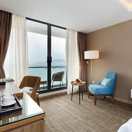 Comodo Nha Trang Hotel-3