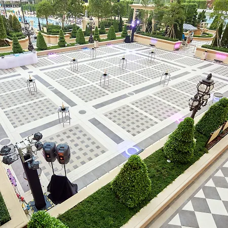The Parisian Macao-2