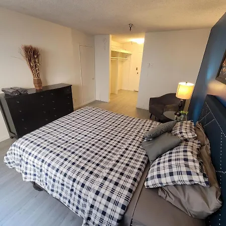 Deluxe Hotel Style Unit-3