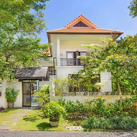 Da Nang Paradise Center My Khe Beach Resort & Spa-3
