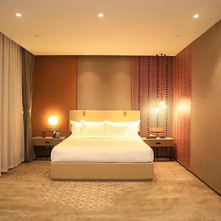 Skylight In-Terminal Hotel-2