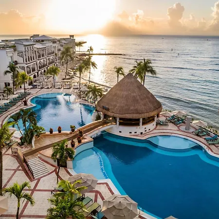 Wyndham Alltra Playa Del Carmen Adults Only All Inclusive-3
