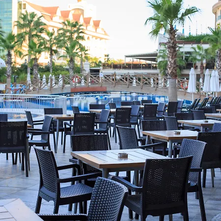 Side Crown Palace Ultra All Inclusive-3