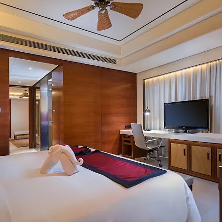 Crowne Plaza Sanya City Center By Ihg-3