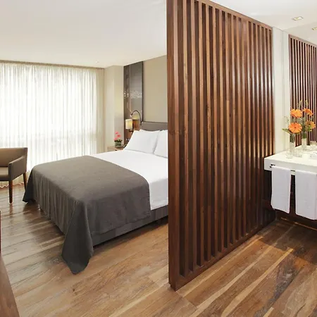 Hotel Estelar Parque De La 93-2