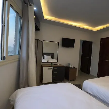 Pyramids Tower Inn-2
