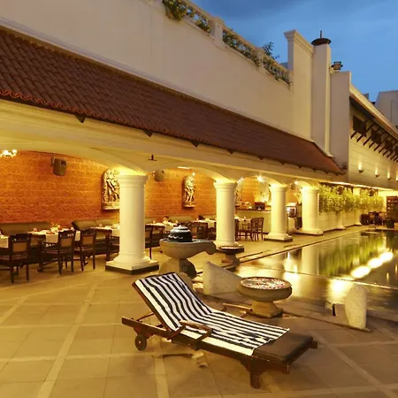 Anandha Inn Convention Centre And Suites-3