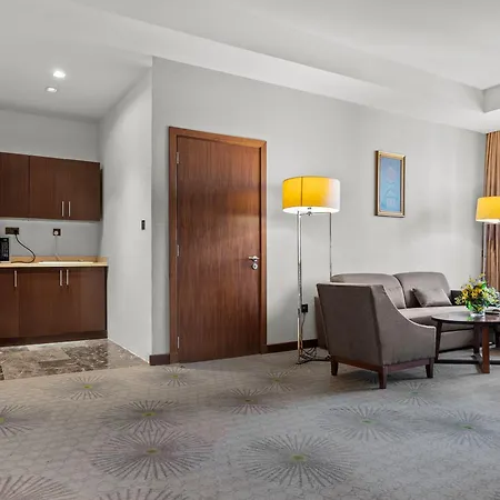 Holiday Suites Al Azizia-3