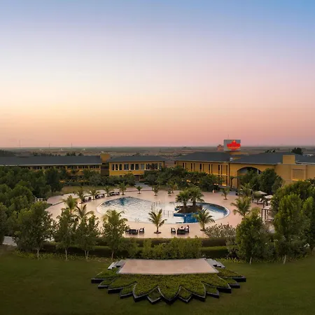 Hawthorn Suites By Wyndham Dwarka-2