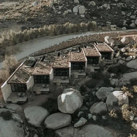 Mira Earth Studios-3