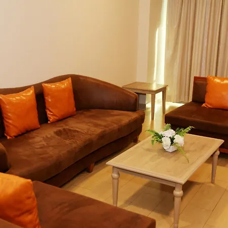 Crystal Palace Luxury Hotel Pattaya-3