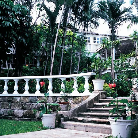Graycliff Hotel-2