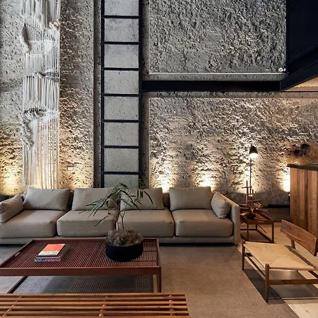 Aq Tailored Suites-2