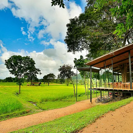 Kalundewa Retreat-2