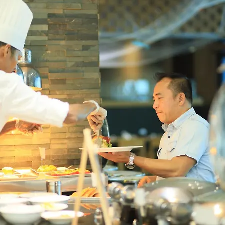 Ramee Grand Hotel And Spa-2