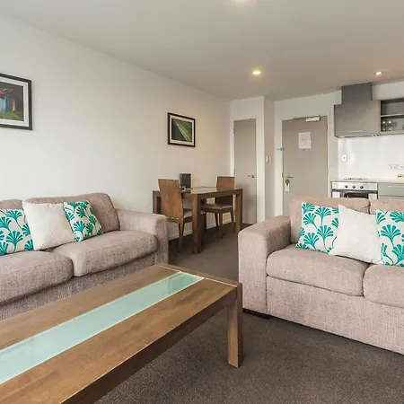Barclay Suites-3