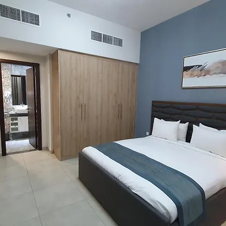Luxe Grand Hotel Apartments-2