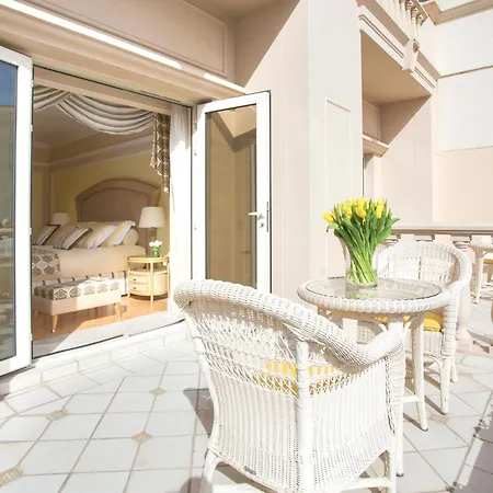 The Regency Hotel Kuwait-3