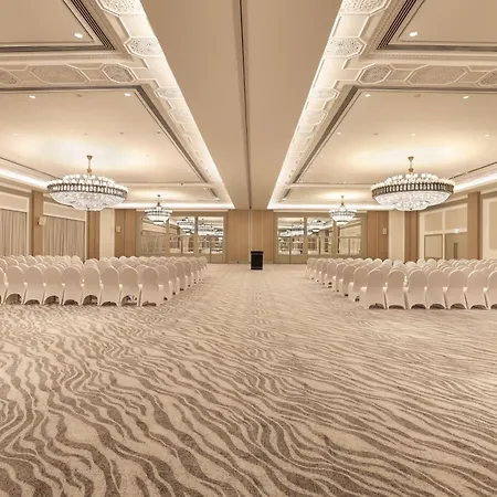 Sheraton Abu Dhabi Hotel & Resort-2