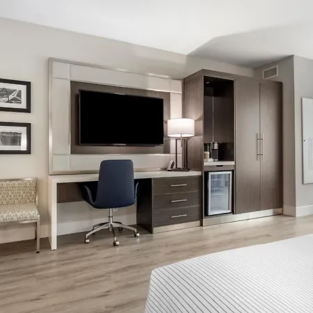 Cambria Hotel Austin Uptown Near The Domain-3