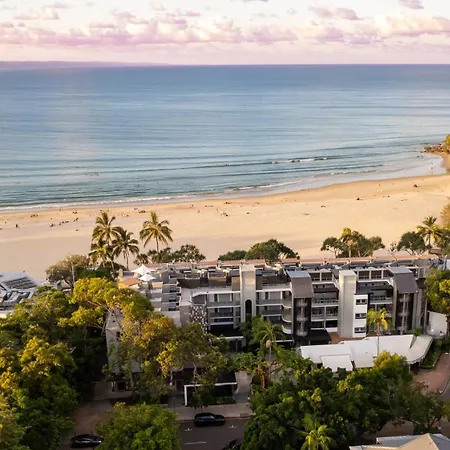 Netanya Noosa Beachfront Resort-2
