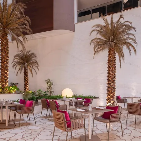 Crowne Plaza Doha - The Business Park By Ihg-2