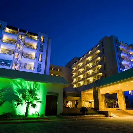 Fantasia Deluxe Hotel-3