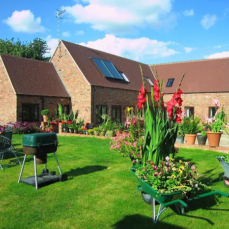 Church Farm Barns-2