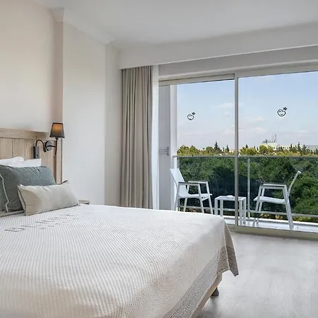 Berry Blue Hotels-3