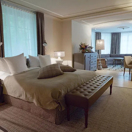 Le Grand Bellevue-2