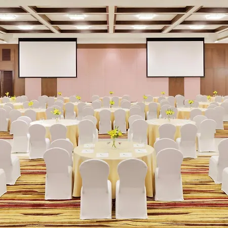 Courtyard By Marriott Madurai-3